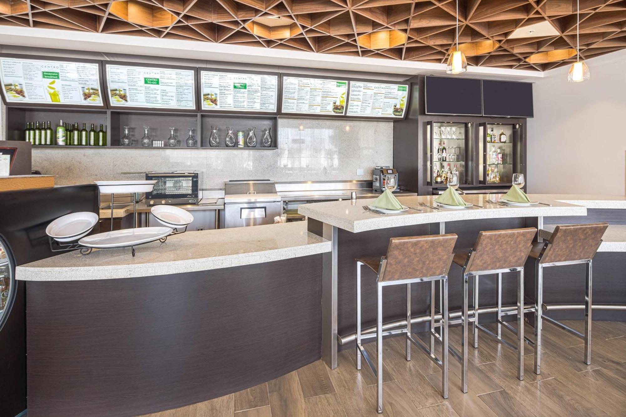 Courtyard By Marriott Saltillo Ngoại thất bức ảnh