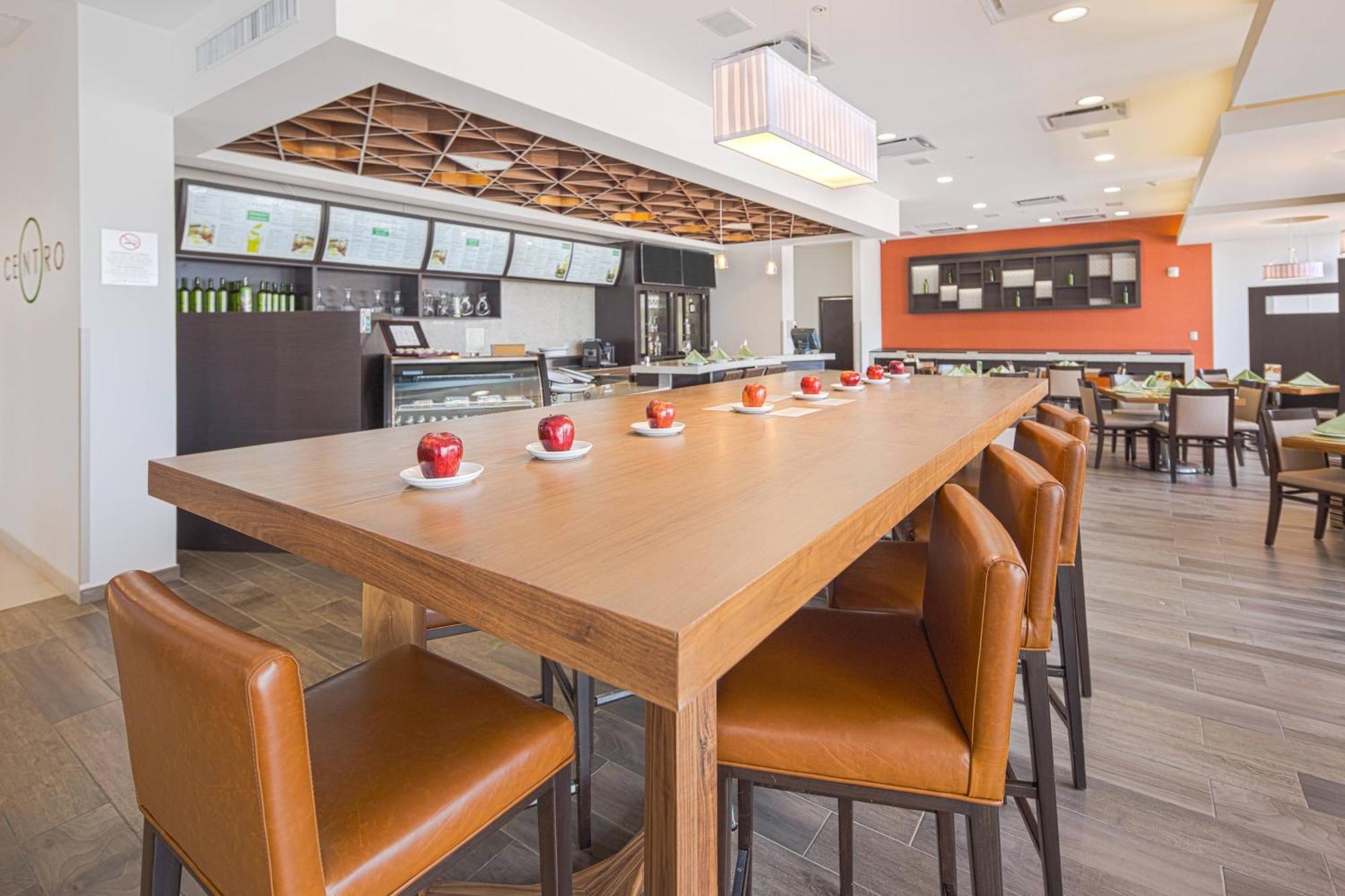 Courtyard By Marriott Saltillo Ngoại thất bức ảnh