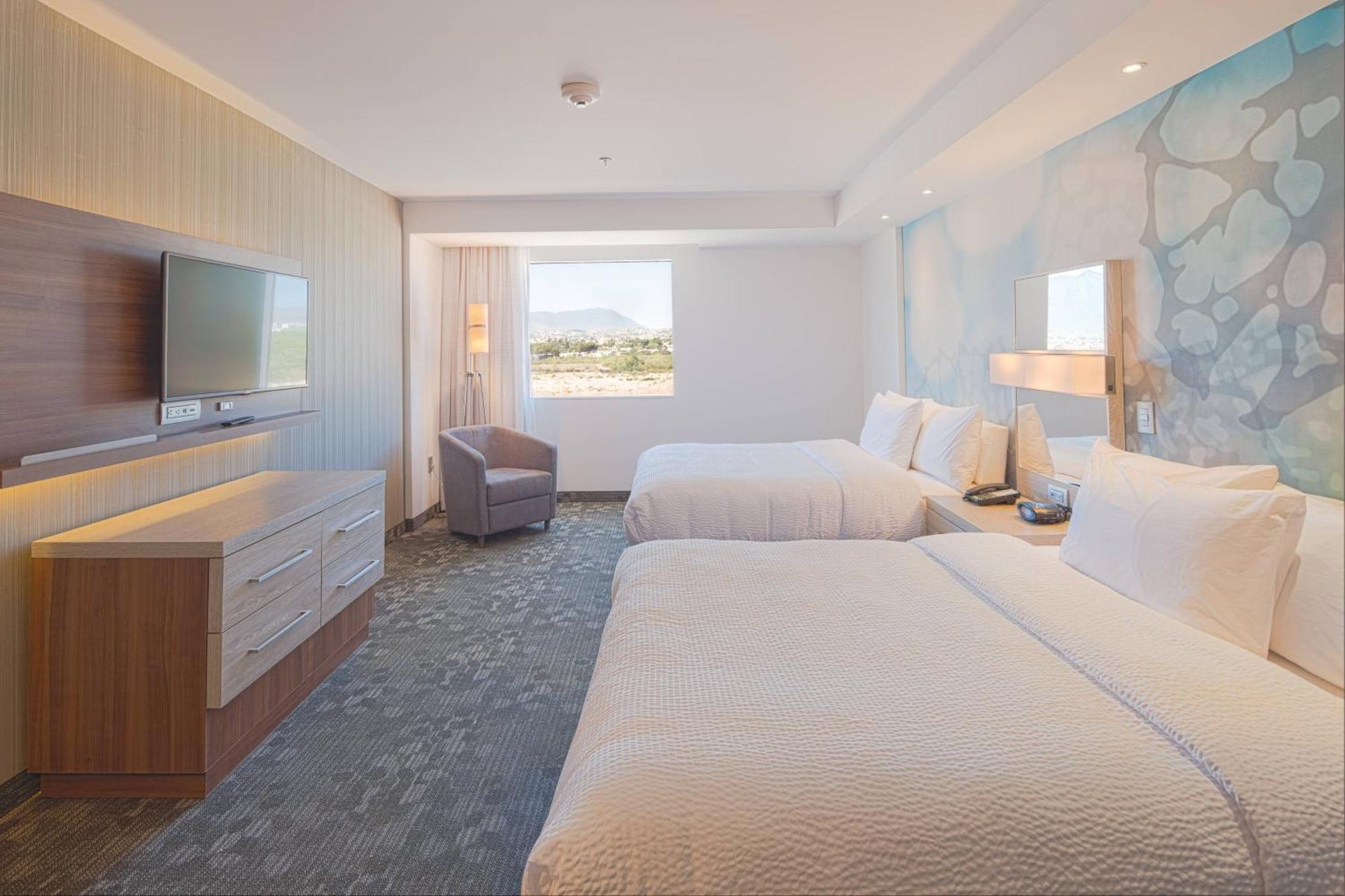 Courtyard By Marriott Saltillo Ngoại thất bức ảnh